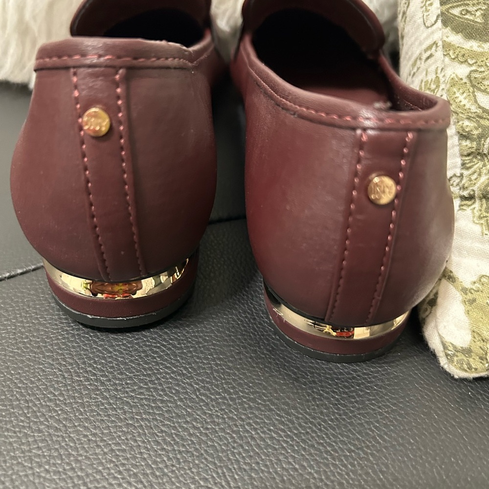 NEW Jones New York Women's Quilted Loafers - Maroon, Size 11 - Picture 4 of 5